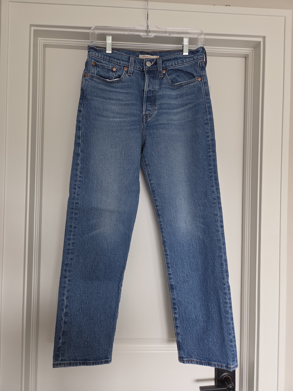 High-Rise Women's Straight-Leg Jeans in Blue - Picture 1 of 5